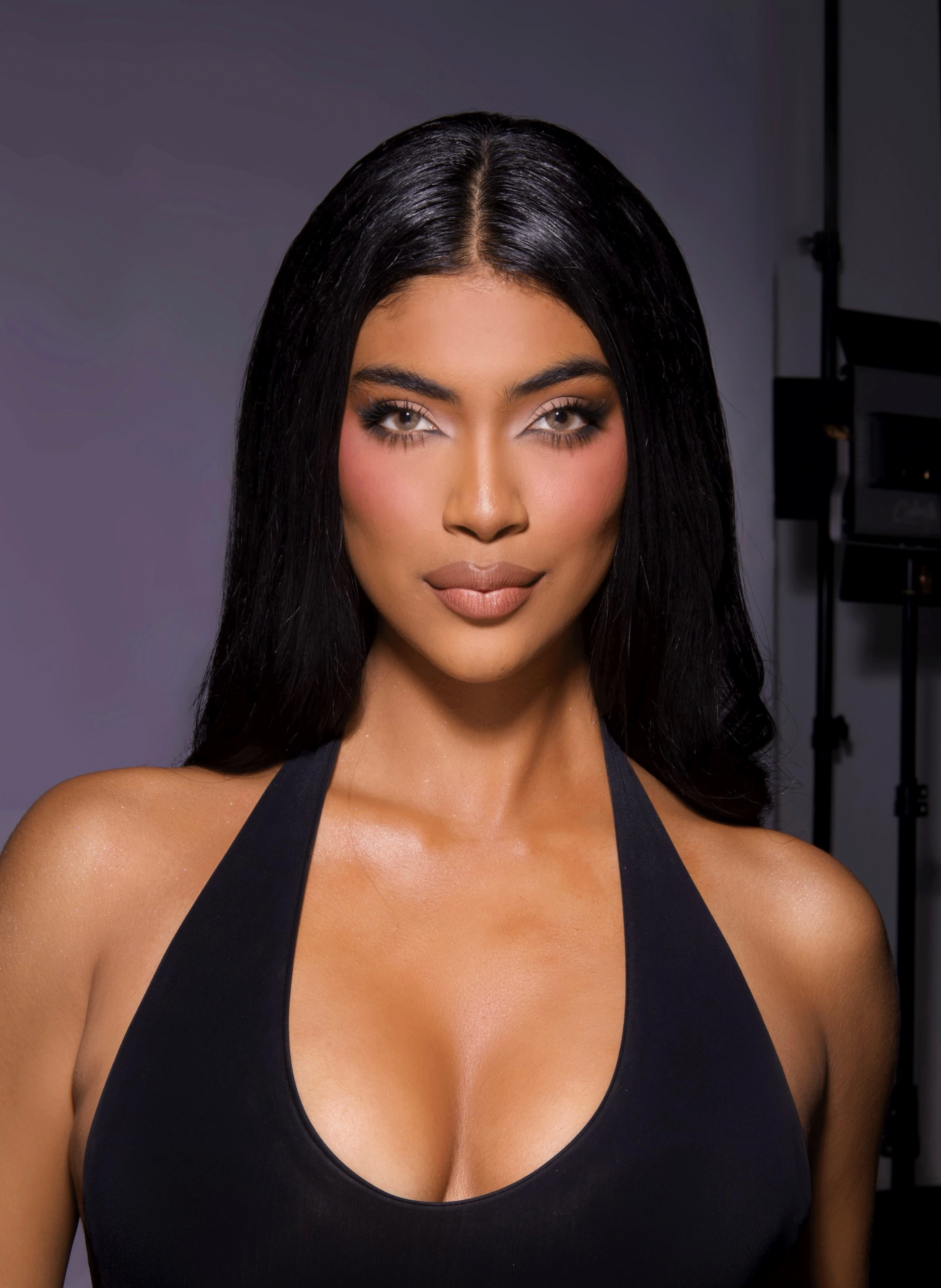 Master-en-maquillaje-arianna-guillen